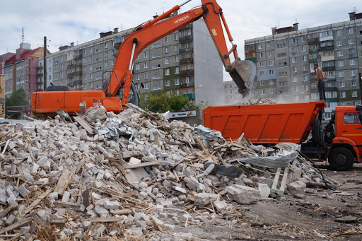 Минэкологии начало рассылку предупреждений нелегальным перевозчикам строительного мусора